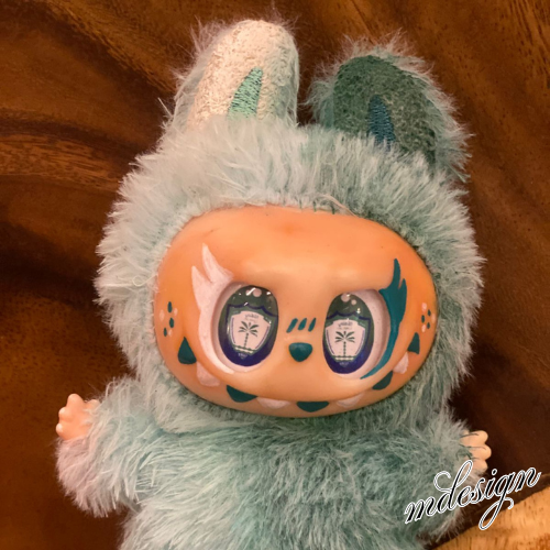 دمية لابوبو بتصميم نادي  الأهلي